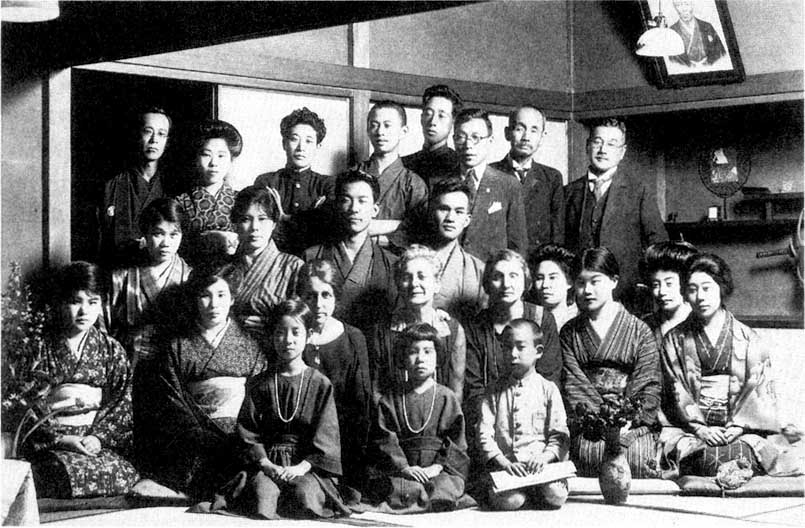 1922