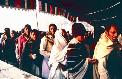 Delhi Temple 1986 dedication