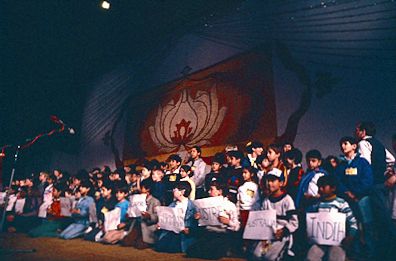 Delhi Temple 1986 dedication