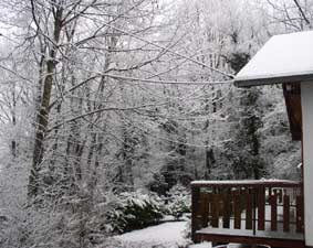 Balcony in snow 09