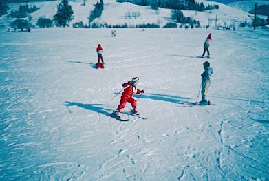 Agnès skiing at Megève