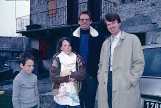 Family in front of Les Allues