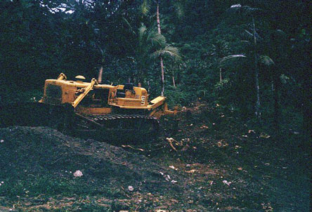 Tutuila bulldozer