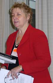 Wendi Momen