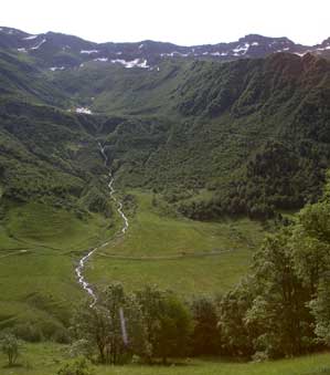 Alpine valley