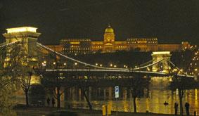 Chain Bridge at night