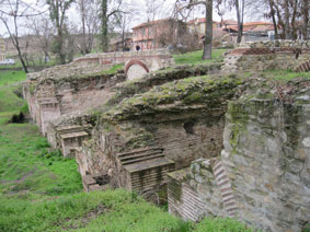 Roman public building