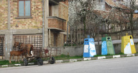 Horse wagon and recycling