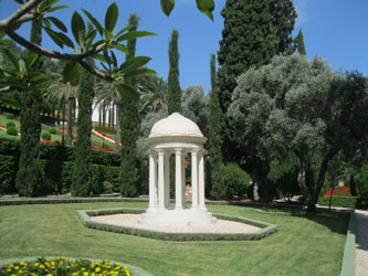 Monument Gardens