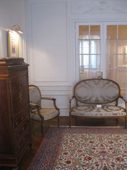 interior apartment of Abdul-Baha