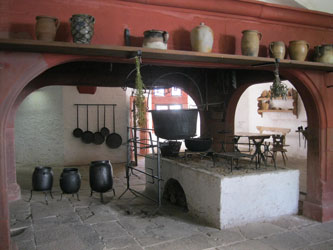 Schloss WIlhelmsburg kitchen