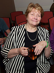 Wendi Momen