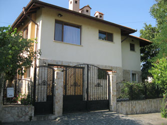 Home in Krupnik