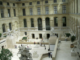 sculpture court