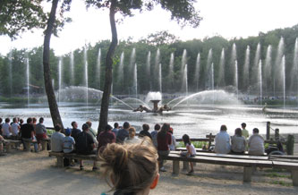 fountain display