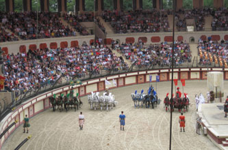 coliseum chariot race