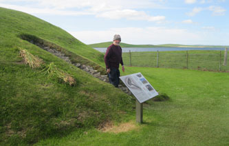 Viking chambered cairn with David