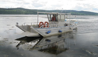 solar powered boat